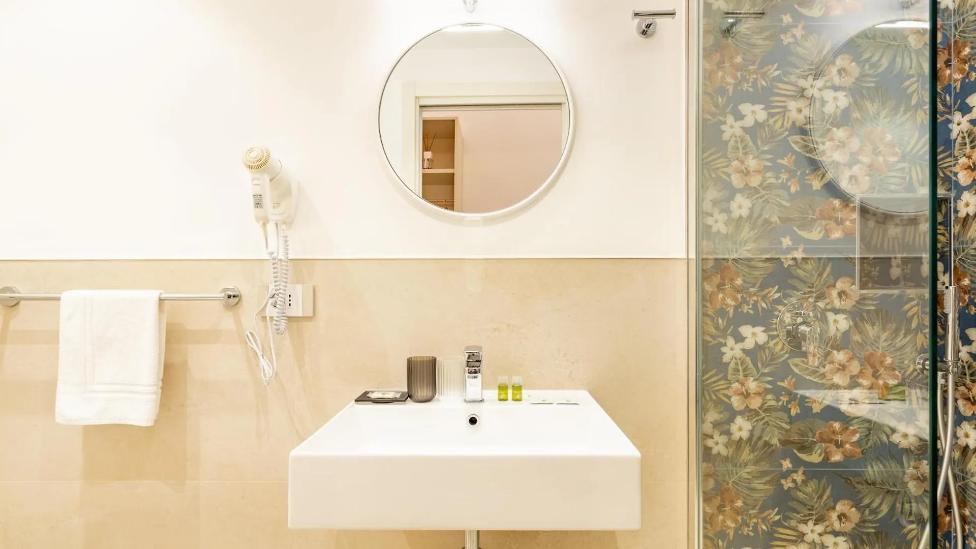 Magnini Rooms Cagliari 0*,