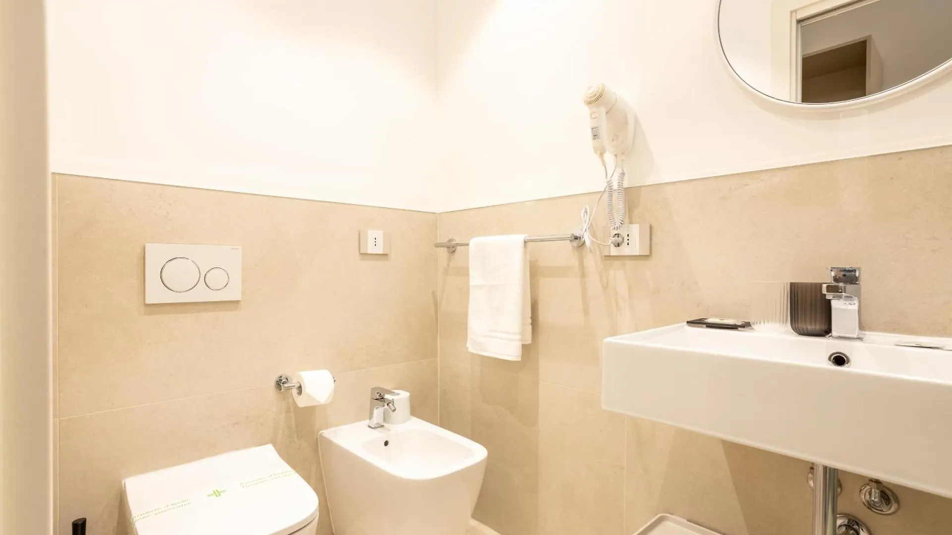 Magnini Rooms Cagliari 0*,  Italië